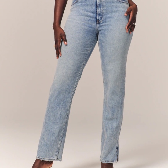 Abercrombie Curve Love Ultra High Rise 90s Straight Jean w/ Slit - Size 24L - Picture 3 of 12